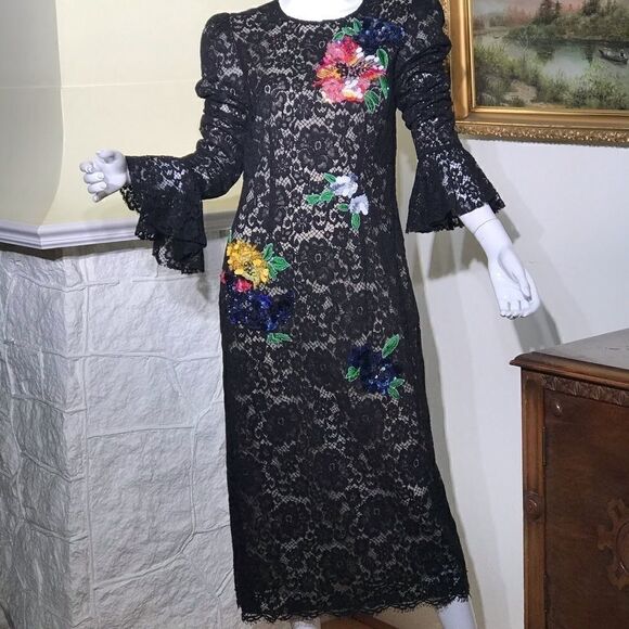 $4,500 Monique Lhuillier Sequin Floral Black Lace Dress - Picture 7 of 9